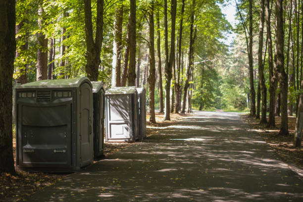 Portable Toilet Options We Offer in Kirbyville, TX